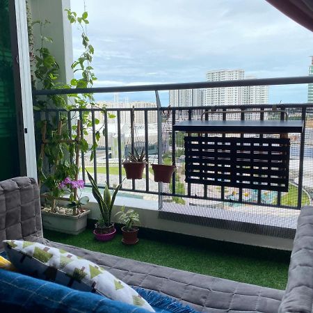 Tr Penang House For Large Family Getaways Apartment Bayan Lepas Exterior photo