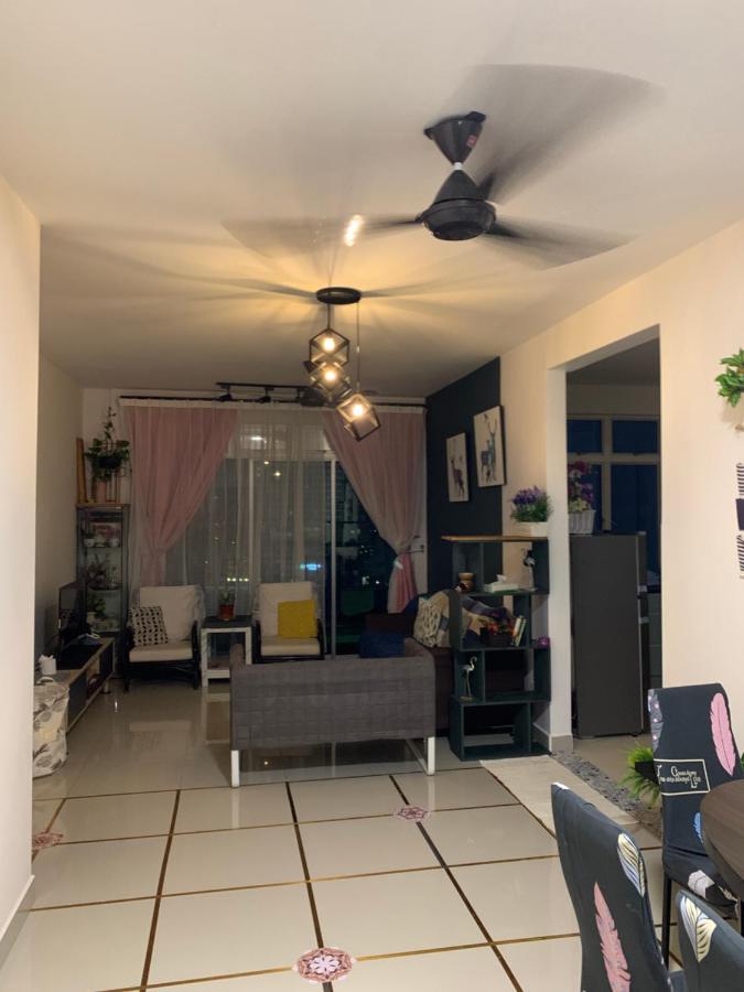 Tr Penang House For Large Family Getaways Apartment Bayan Lepas Exterior photo