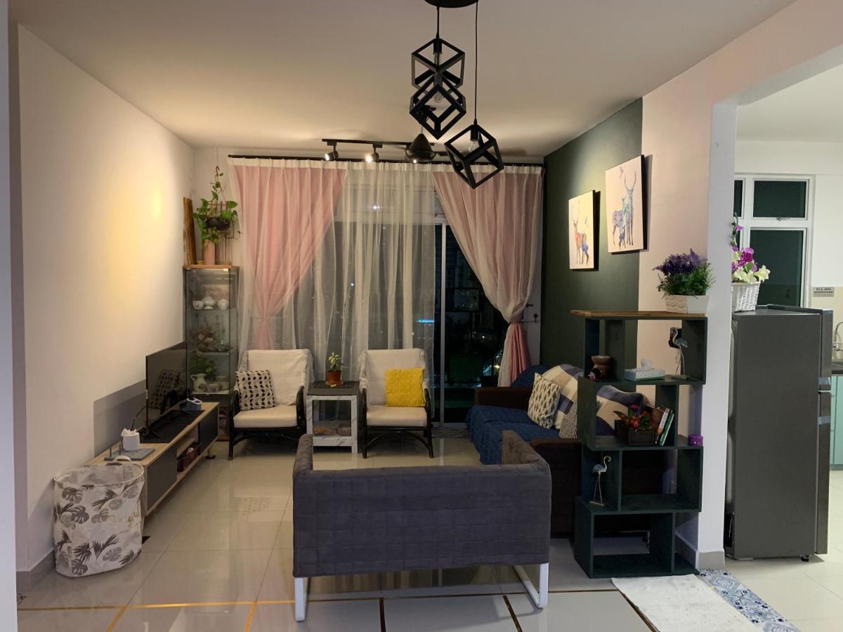 Tr Penang House For Large Family Getaways Apartment Bayan Lepas Exterior photo